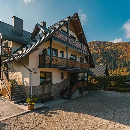 Kwatera prywatna Aurinia